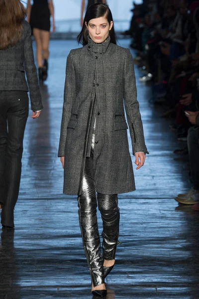 Look 21